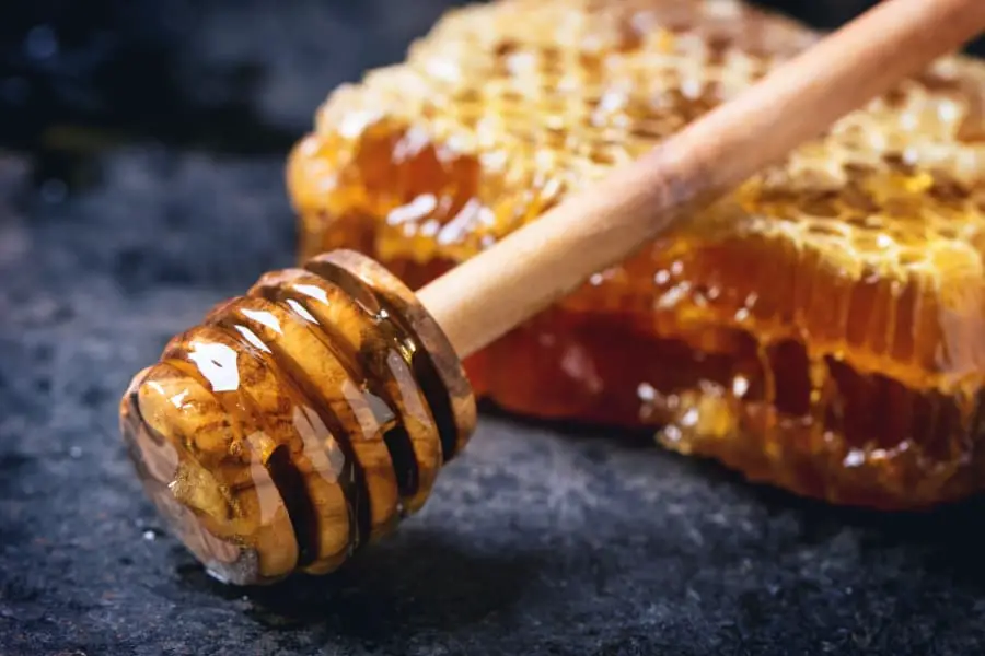 miel-cannelle-bienfaits