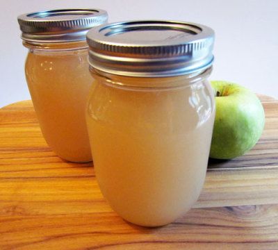 Jus de pomme dans un bocal