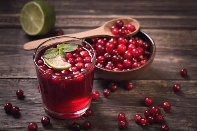 6 bienfaits étonnant  du jus de canneberge(cranberry) sur la santé